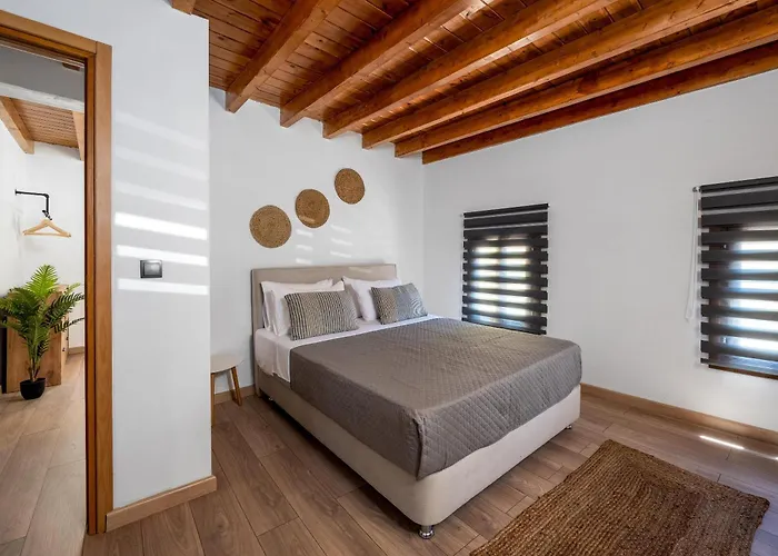 D'amboise House Apartment *