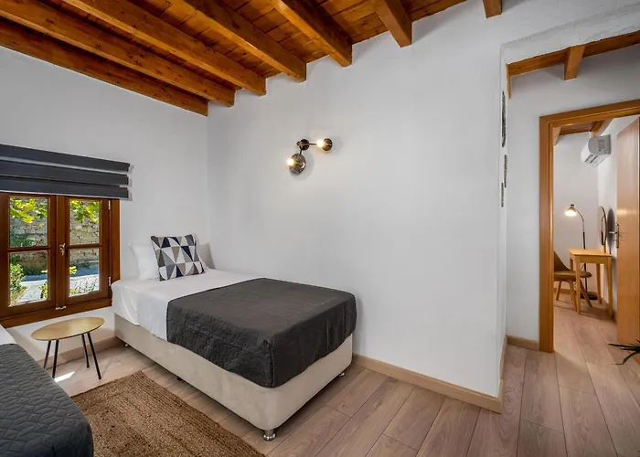 D'amboise House * Rhodes City