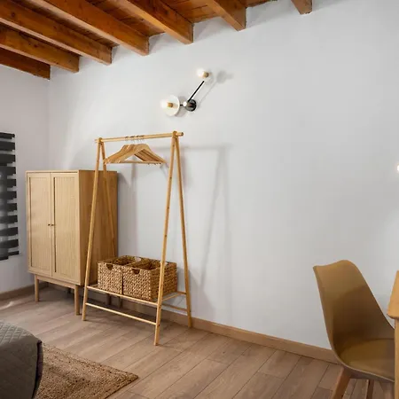 Apartment D'amboise House